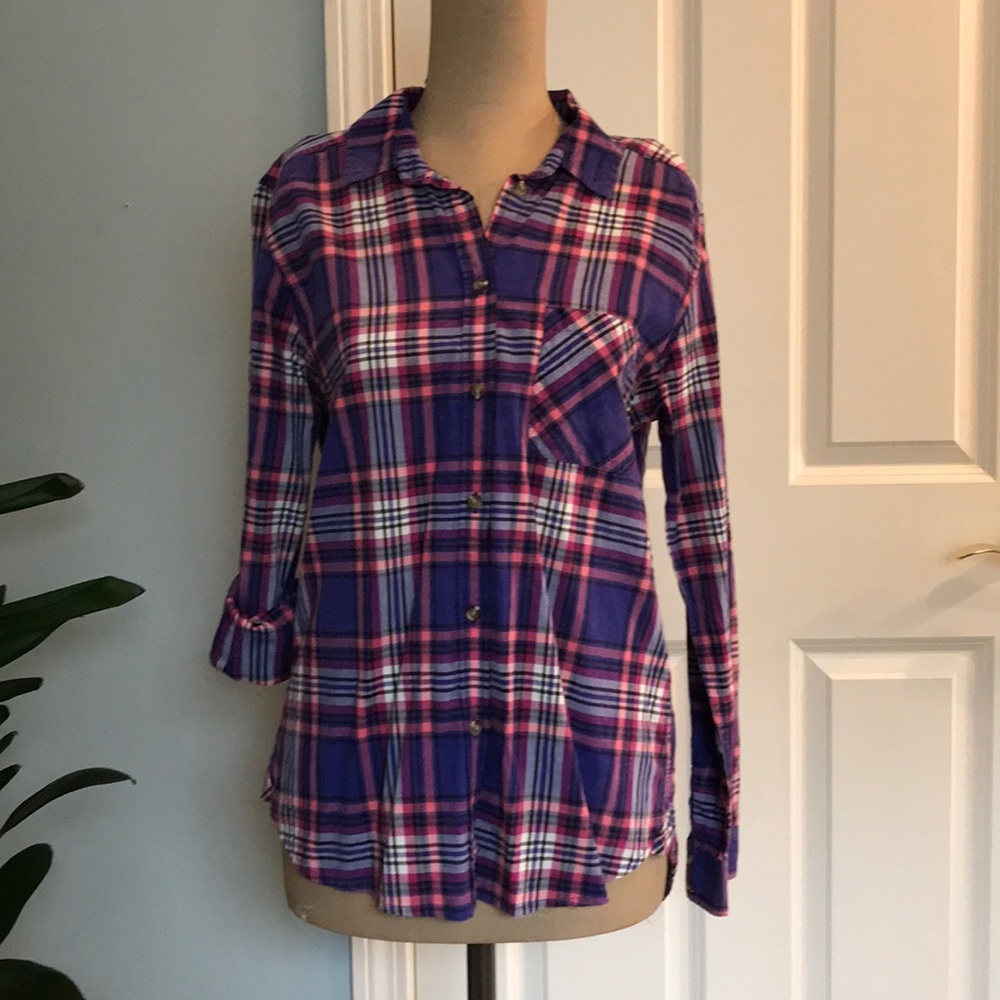 AE Boyfriend Shirt
